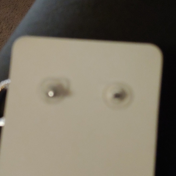 Earrings - Picture 2 of 2